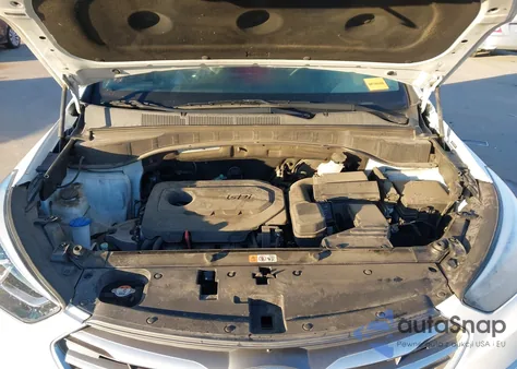 2018 Hyundai Santa Fe Sport 2.4L from USA, damaged, VIN 5NMZU3LB5JH104883